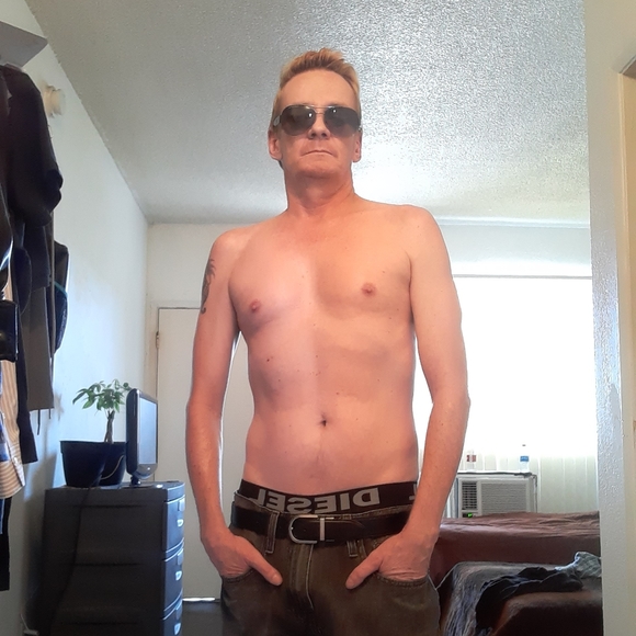 Meet your Posher, Shawn - Picture 3 of 7